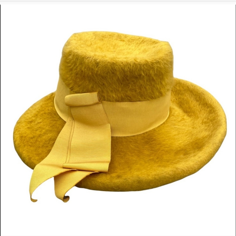 Vintage mustard yellow felted hat with side ribbon